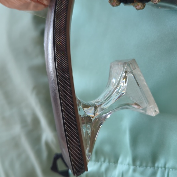 Lucite/Plastic Black Rhinestone Heels Size 10.5 - Picture 11 of 12